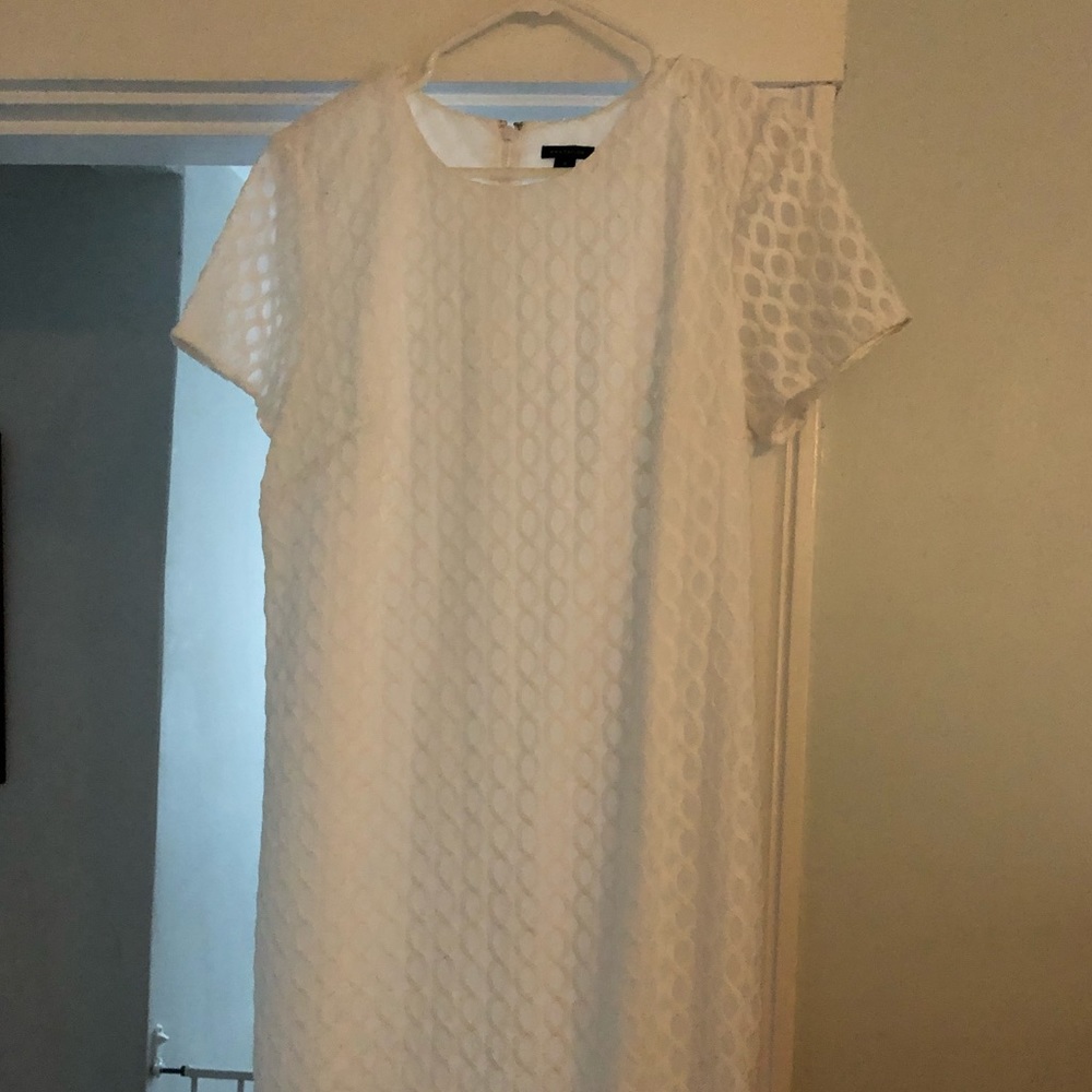 EXCELLENT Condition- Ann Taylor Dress
